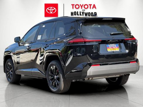 New 2026 Toyota RAV4 SE AWD/4WD image 6