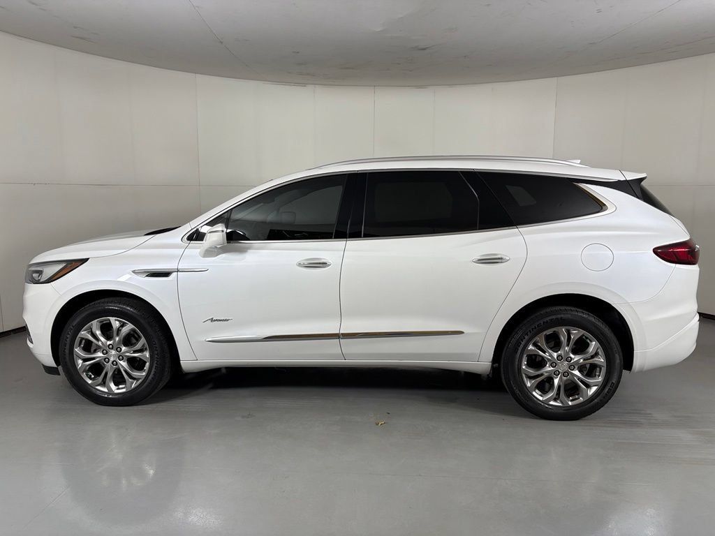 Used 2020 Buick Enclave Avenir w/ Avenir Technology Package AWD/4WD image 5