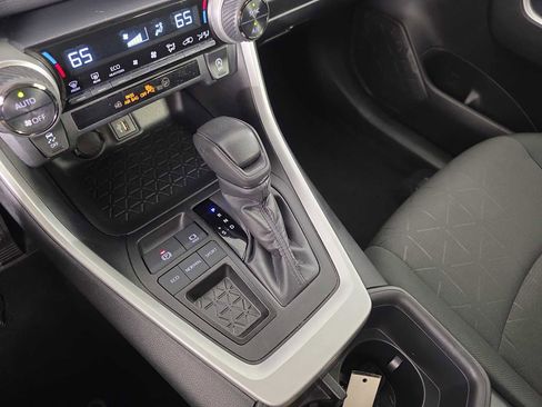 Used 2024 Toyota RAV4 XLE image 17
