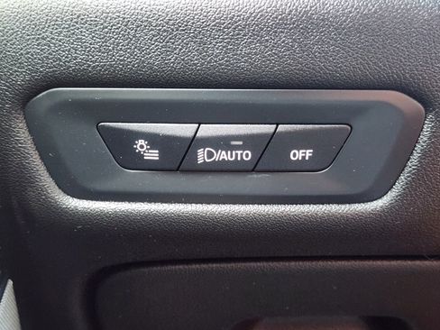 Used 2026 BMW X6 xDrive40i AWD/4WD image 14