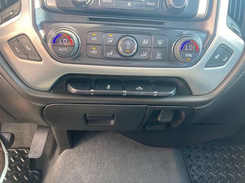 Used 2019 GMC Sierra 1500 SLE w/ SLE Value Package AWD/4WD image 31