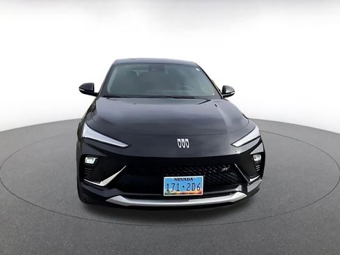 Used 2025 Buick Envista Sport Touring image 4