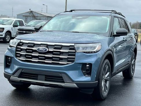 New 2026 Ford Explorer Active w/ Active Comfort Package AWD/4WD image 44