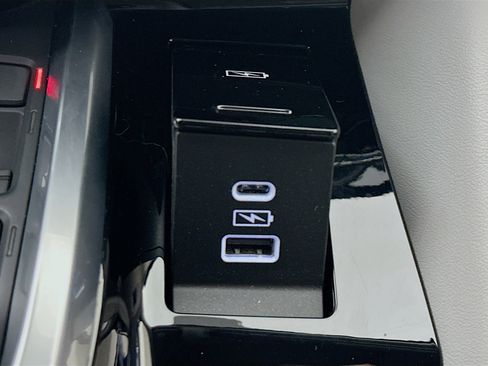 Used 2022 Acura MDX FWD w/ Technology Package image 25