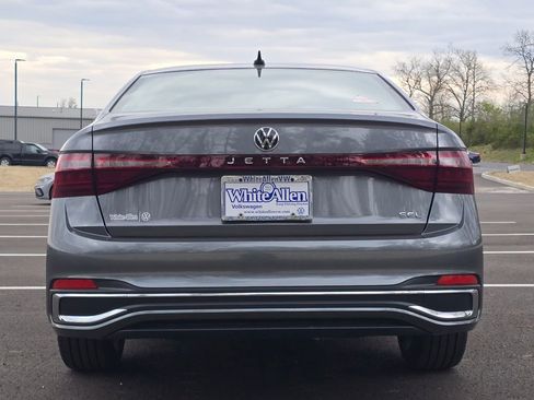 New 2026 Volkswagen Jetta SEL FWD image 11