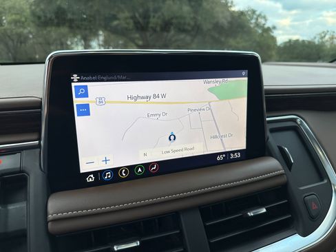 Used 2021 Chevrolet Suburban High Country image 53