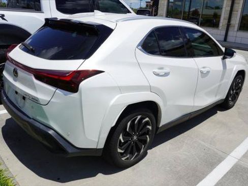 Certified 2023 Lexus UX 250h AWD w/ Accessory Package (Z1) image 5