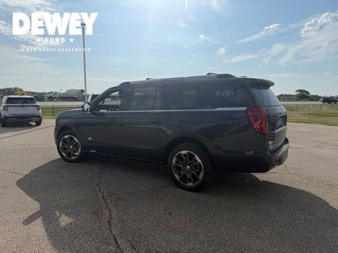 Used 2025 Ford Expedition Max King Ranch AWD/4WD image 10