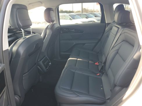 New 2026 Lincoln Nautilus Premier image 27