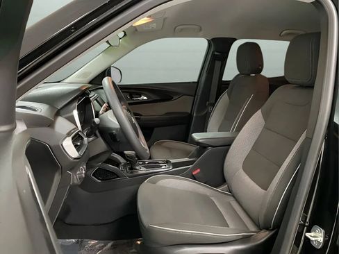 Used 2023 Chevrolet TrailBlazer LT FWD image 10