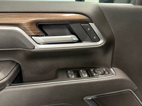 Used 2025 Chevrolet Silverado 2500 LT w/ Safety Package image 14