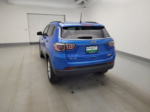 Used 2018 Jeep Compass Latitude w/ Popular Equipment Group AWD/4WD image 6