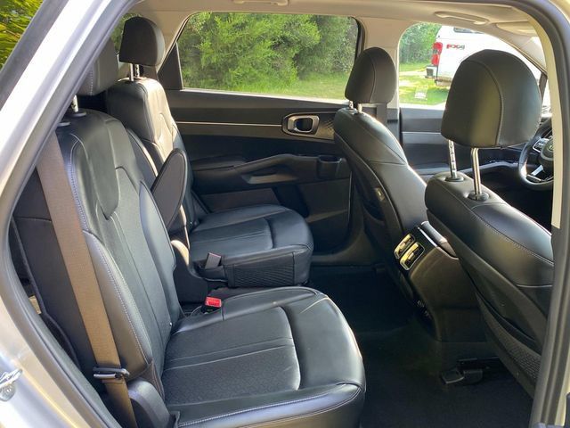 Used 2021 Kia Sorento EX FWD image 32