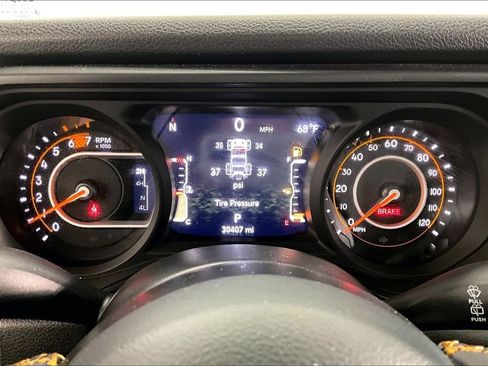 Used 2024 Jeep Wrangler Unlimited Sport AWD/4WD image 22