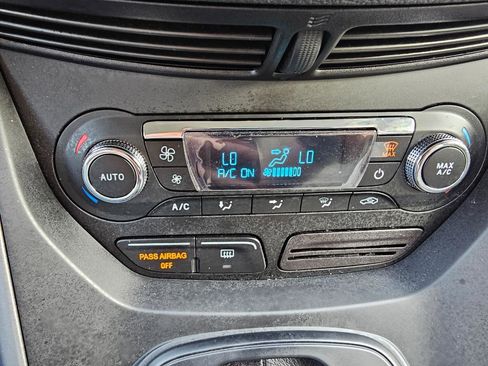 Used 2015 Ford Escape SE w/ Equipment Group 201A FWD image 46