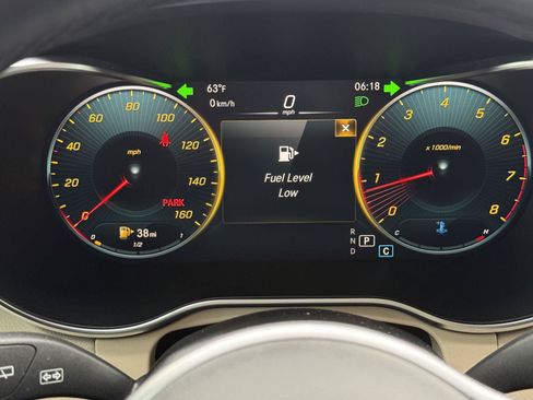 Used 2022 Mercedes-Benz GLC 300 4MATIC image 26