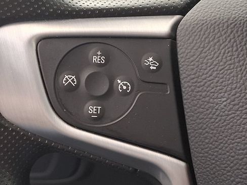 Used 2024 GMC Terrain SLE AWD/4WD image 21