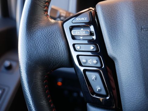 Certified 2024 Nissan Frontier PRO-4X w/ Technology Package image 28