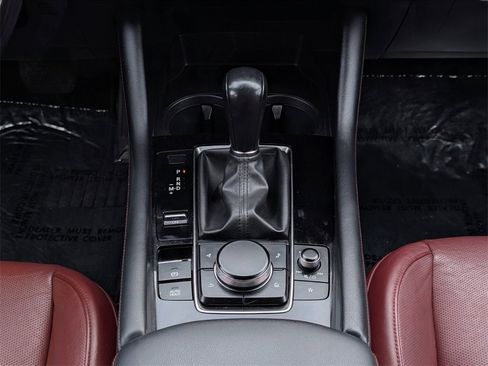 Used 2022 MAZDA MAZDA3 s image 27