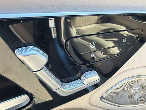 Used 2022 Mercedes-Benz EQS 450+ Sedan image 28