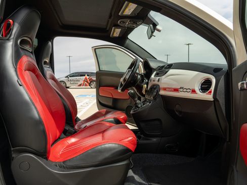 Used 2013 FIAT 500 Abarth w/ Comfort/Convenience Group image 10
