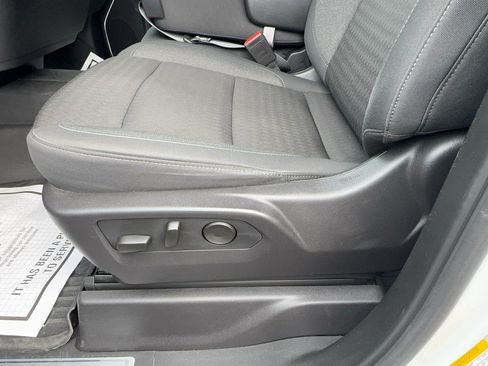Certified 2024 Chevrolet Silverado 1500 LT AWD/4WD image 17