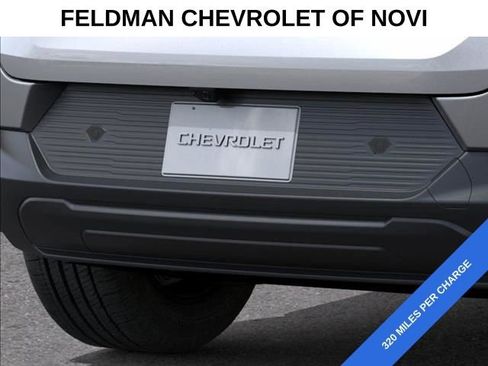 New 2026 Chevrolet Equinox EV LT image 14