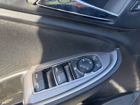 Used 2023 Chevrolet Malibu LT image 19