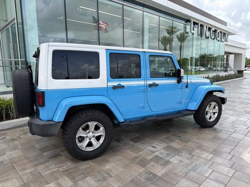 Used 2017 Jeep Wrangler Unlimited Sahara w/ Quick Order Package 24E Chief AWD/4WD image 2