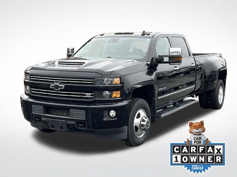 Used 2017 Chevrolet Silverado 3500 LTZ w/ Duramax Plus Package image 8