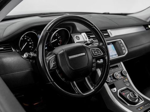 Used 2016 Land Rover Range Rover Evoque SE AWD/4WD image 14