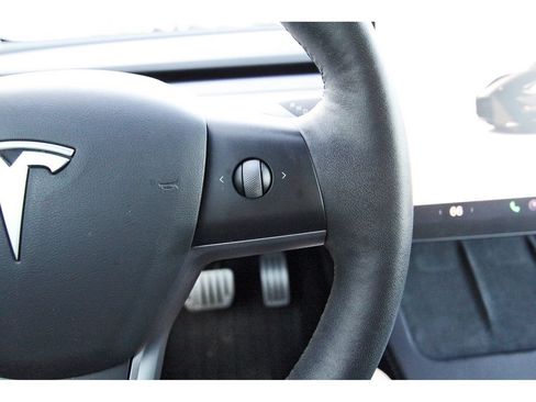 Used 2022 Tesla Model 3 Performance AWD/4WD image 18