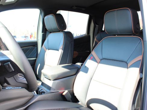 New 2026 GMC Canyon AT4 w/ AT4 Premium Package image 12