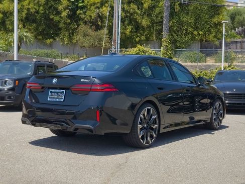 New 2026 BMW 530i w/ M Sport Package RWD image 17