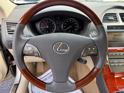 Used 2011 Lexus ES 350 FWD image 20