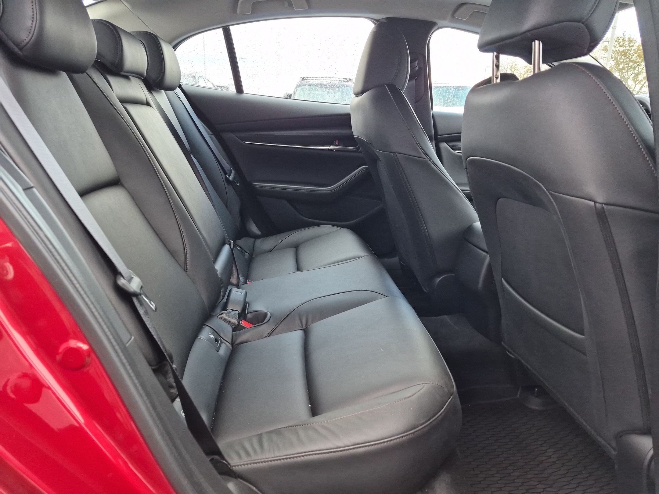 Used 2025 MAZDA MAZDA3 s FWD image 29