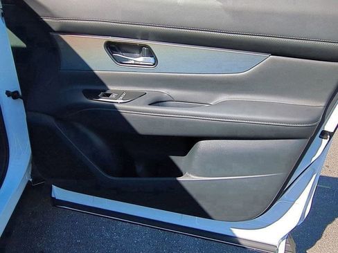 New 2025 Nissan Murano SL image 35