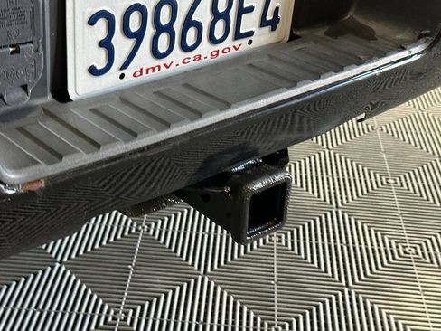 Used 2016 Chevrolet Silverado 1500 High Country image 52