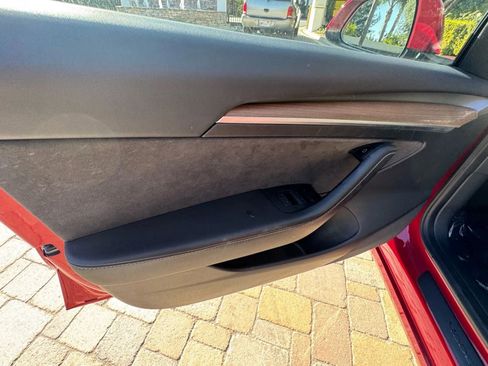 Used 2022 Tesla Model 3 Standard Range image 25