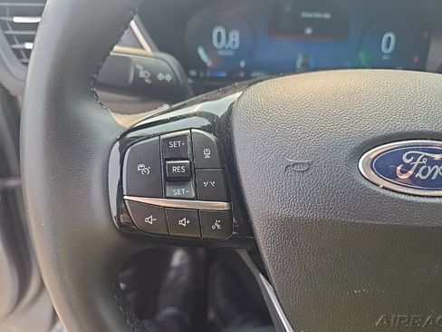 Used 2024 Ford Escape Platinum AWD/4WD image 14