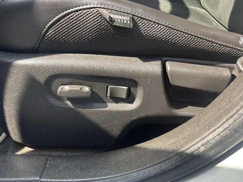 Used 2008 Chevrolet HHR SS FWD image 22