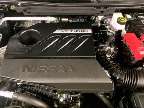 Used 2024 Nissan Rogue SV AWD/4WD image 10