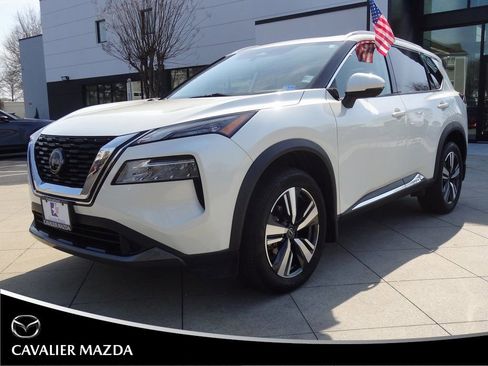 Used 2023 Nissan Rogue SL image 8