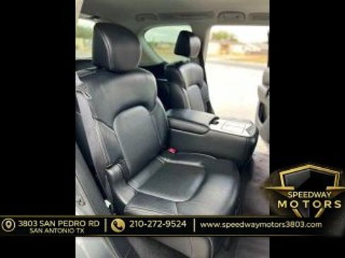 Used 2017 INFINITI QX80 2WD w/ Driver Assistance Package image 16