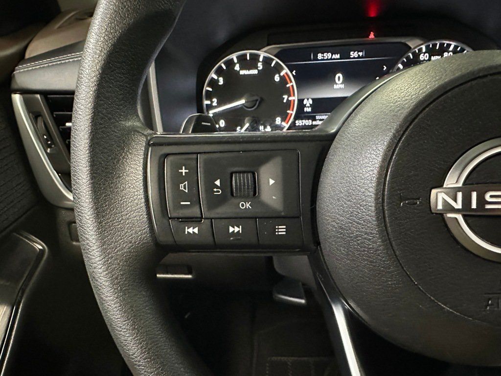 Used 2023 Nissan Rogue S FWD image 10