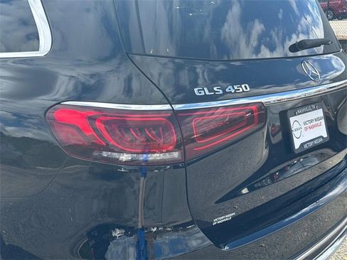 Used 2021 Mercedes-Benz GLS 450 4MATIC image 13