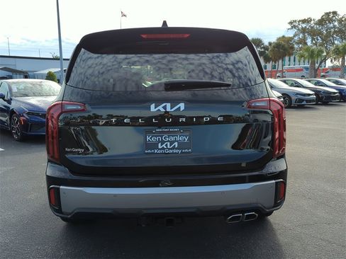 New 2025 Kia Telluride S image 7