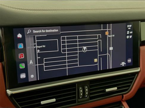 Used 2022 Porsche Cayenne Coupe image 20