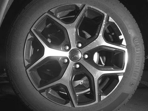 Used 2025 Jeep Compass Limited image 14