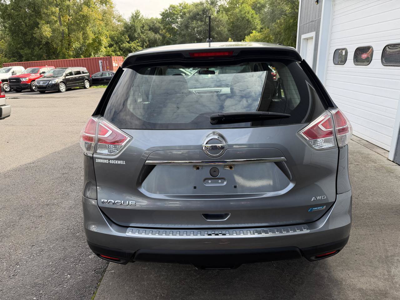 Used 2014 Nissan Rogue S AWD/4WD image 5